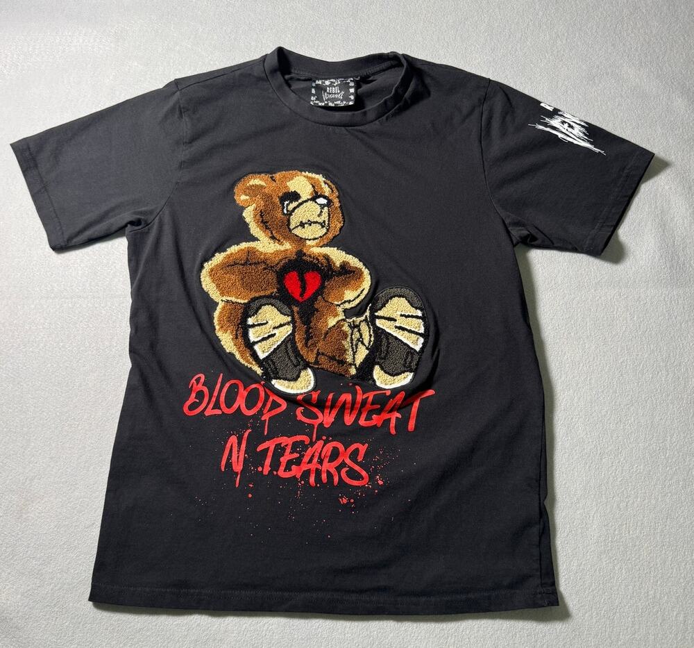 Rebel Vengeance Teddy Bear Blood Sweat N Tears Y2K T-shirt Size Medium